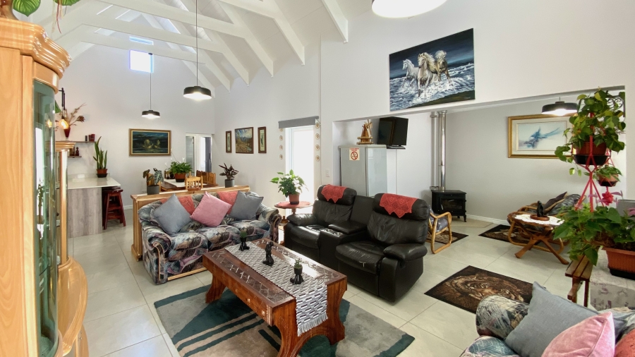 3 Bedroom Property for Sale in Jacobsbaai Western Cape